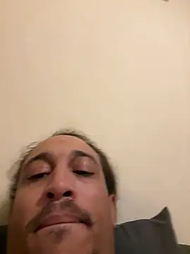 bigdickbigdaddy7373 online show from March 10, 10:15 pm