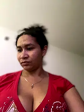 Carola-Ross online show from September 11, 6:30 pm