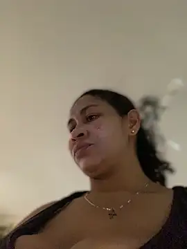 Carola-Ross online show from October 8, 7:33 pm