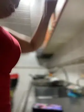 Carola-Ross online show from March 17, 5:05 pm