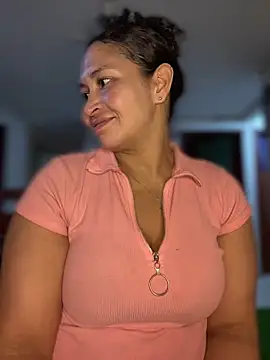 Snapshot of Carola-Ross chatting on July 22, 12:19 pm Carola-Ross online show from July 22, 12:19 pm