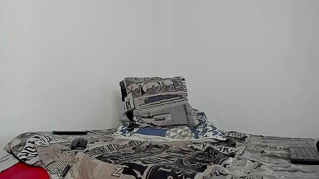 hugosan12 online show from March 18, 6:26 pm