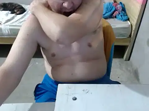 Snapshot of PECHO100 chatting on March 18, 10:46 am PECHO100 online show from March 18, 10:46 am