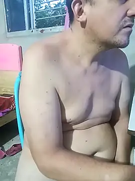 Snapshot of PECHO100 chatting on March 21, 10:50 am PECHO100 online show from March 21, 10:50 am