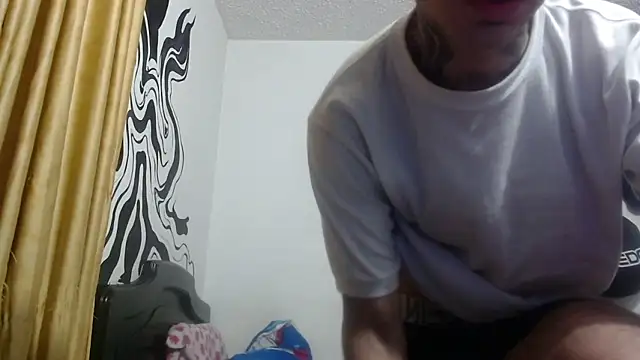 Snapshot of Noctem1 chatting on September 26, 11:42 pm Noctem1 online show from September 26, 11:42 pm