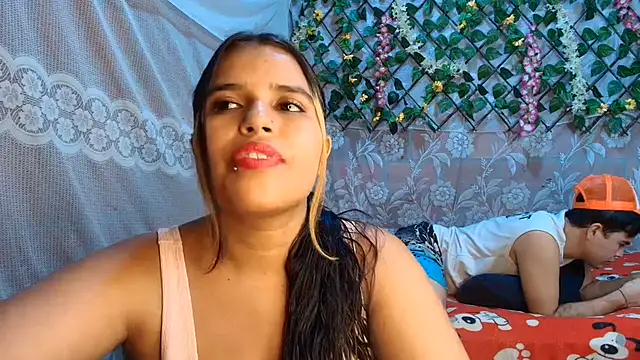 Snapshot of leandro49112 chatting on July 15, 1:33 am leandro49112 online show from July 15, 1:33 am
