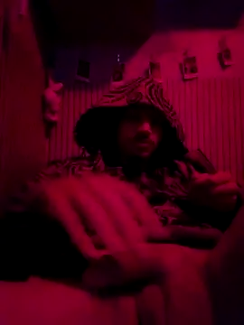 FreyrPauzudo online show from March 21, 6:18 am