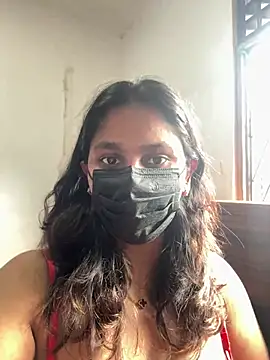 Snapshot of xxxsrilankagirl chatting on May 18, 10:21 am xxxsrilankagirl online show from May 18, 10:21 am