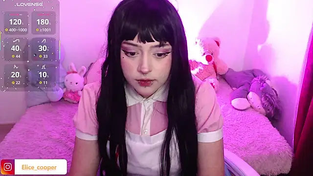Snapshot of Elice_cooper_ chatting on October 29, 10:17 am Elice cooper online show from October 29, 10:17 am
