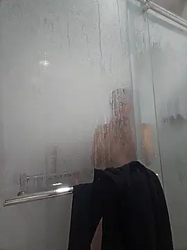 ShysluutGia online show from April 22, 4:30 pm