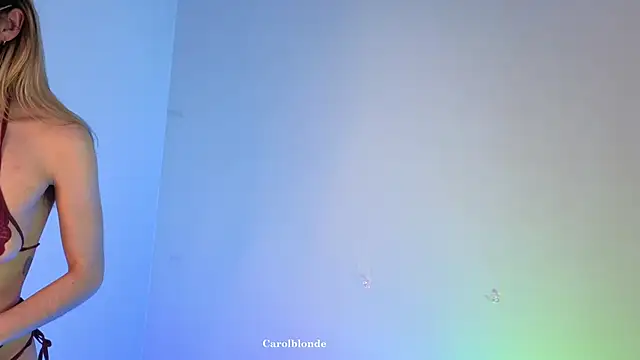 Snapshot of Carolblonde chatting on October 1, 3:34 am Carolblonde online show from October 1, 3:34 am