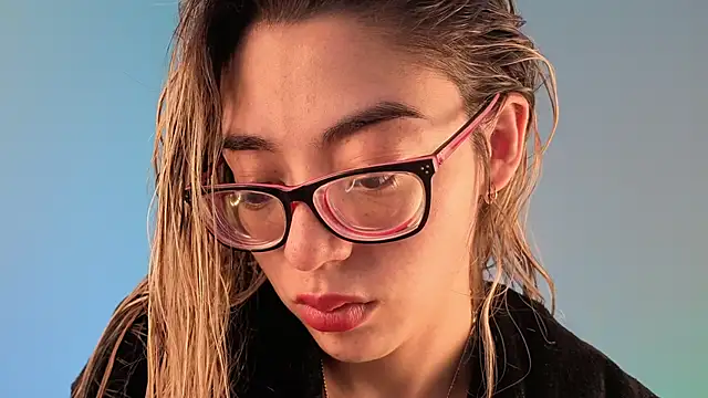 Carolblonde online show from March 3, 12:39 am