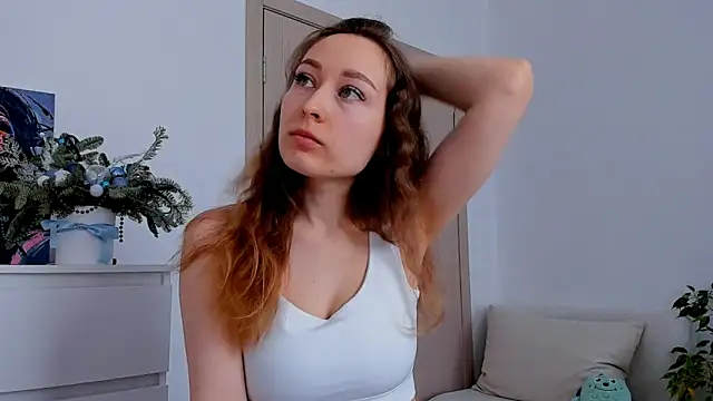 Snapshot of marilinaal chatting on February 27, 7:12 am marilinaal online show from February 27, 7:12 am