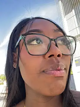 ThianaLopez online show from September 24, 9:23 am