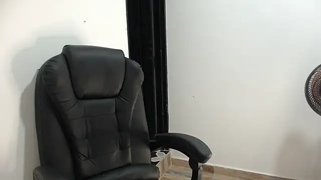 StephyJones1 online show from January 7, 5:04 pm