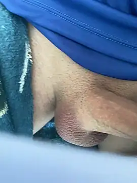 Snapshot of obranquinho21cm chatting on March 10, 11:10 am obranquinho21cm online show from March 10, 11:10 am