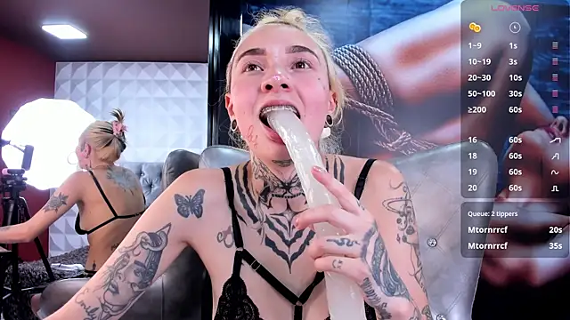 Snapshot of miss___angel chatting on February 15, 9:26 pm miss   angel online show from February 15, 9:26 pm