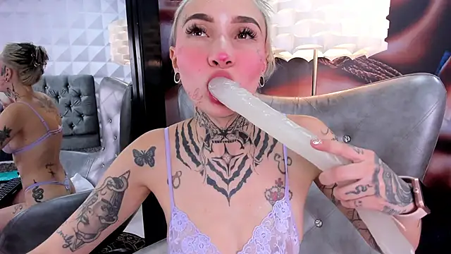 Snapshot of miss___angel chatting on February 25, 5:58 pm miss   angel online show from February 25, 5:58 pm