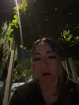 Nataylayla online show from February 22, 2:06 am