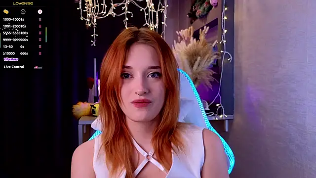 Hisoka akerley online show from April 10, 7:29 pm