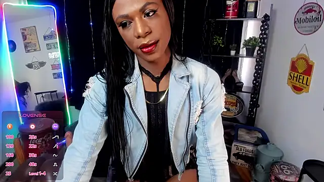 anuvyz miller  online show from November 19, 12:49 pm