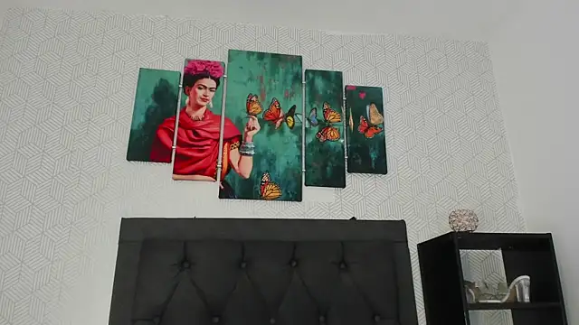 Selena fox7 online show from October 13, 3:28 am