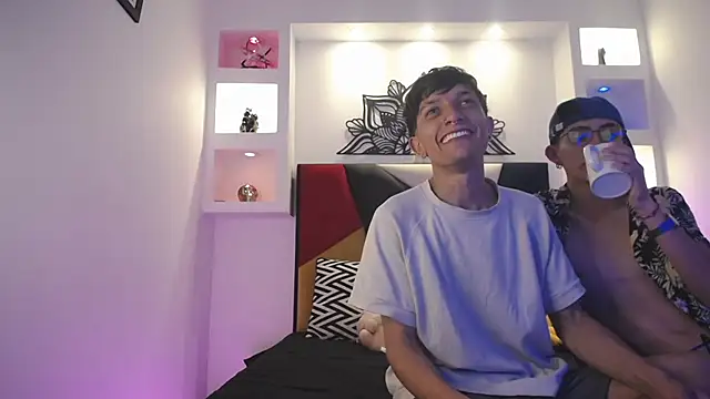 Snapshot of MaikyCooper chatting on March 3, 4:14 am MaikyCooper online show from March 3, 4:14 am