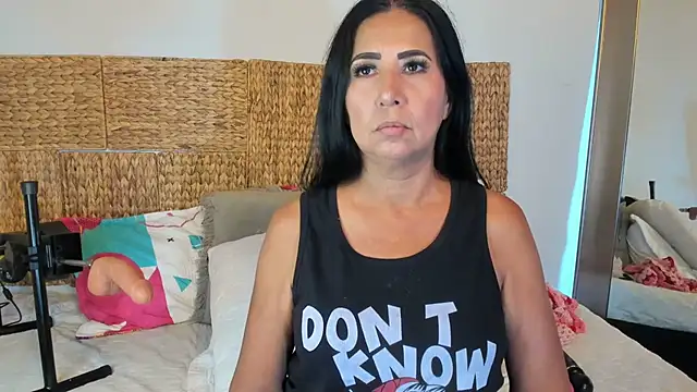 Jackiehmilf52 online show from June 6, 1:27 pm