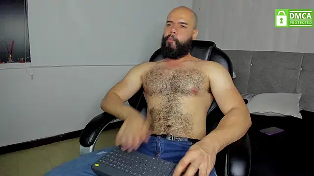 Snapshot of Luke_Diaz7 chatting on September 24, 3:10 am Luke Diaz7 online show from September 24, 3:10 am