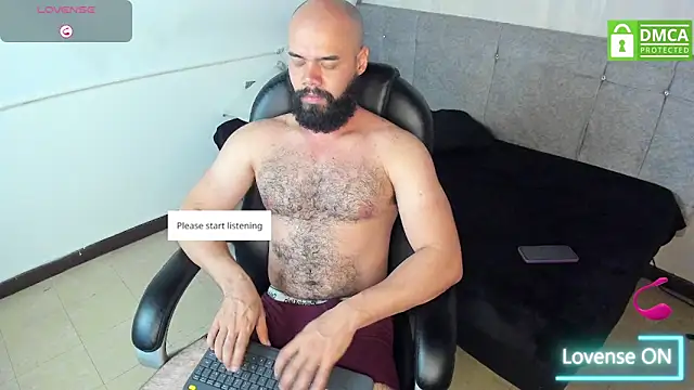 Snapshot of Luke_Diaz7 chatting on September 28, 5:35 am Luke Diaz7 online show from September 28, 5:35 am