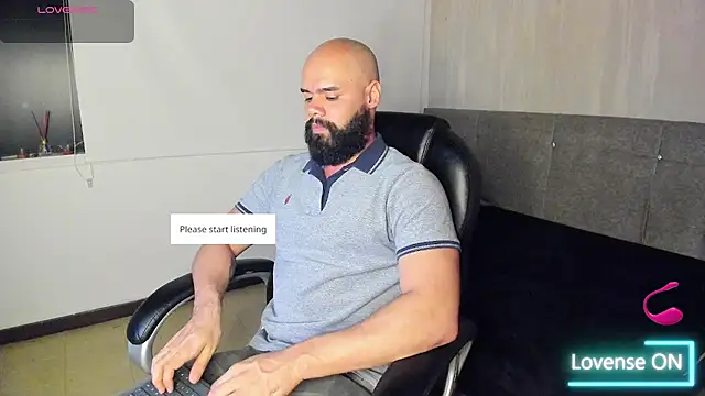 Snapshot of Luke_Diaz7 chatting on October 2, 2:40 am Luke Diaz7 online show from October 2, 2:40 am