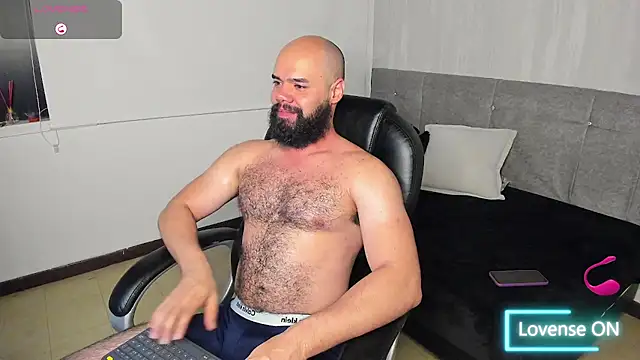 Snapshot of Luke_Diaz7 chatting on October 5, 3:49 am Luke Diaz7 online show from October 5, 3:49 am