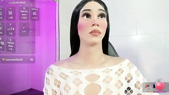 emelly horny  online show from March 14, 11:34 am