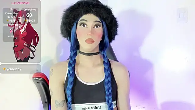 emelly horny  online show from March 16, 1:38 am