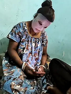 CuteRani001 online show from February 24, 10:37 am