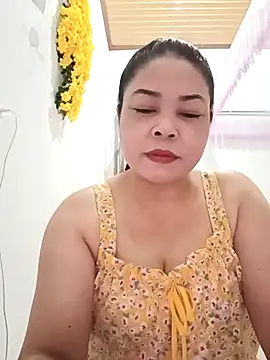 Baby-bigtits2024 online show from March 7, 3:19 am