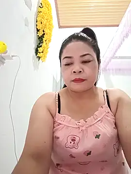 Baby-bigtits2024 online show from March 7, 1:51 pm