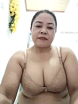 Baby-bigtits2024 online show from December 14, 2:28 am
