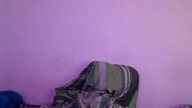 Snapshot of Majo_BigTits chatting on September 14, 8:30 pm Majo BigTits online show from September 14, 8:30 pm