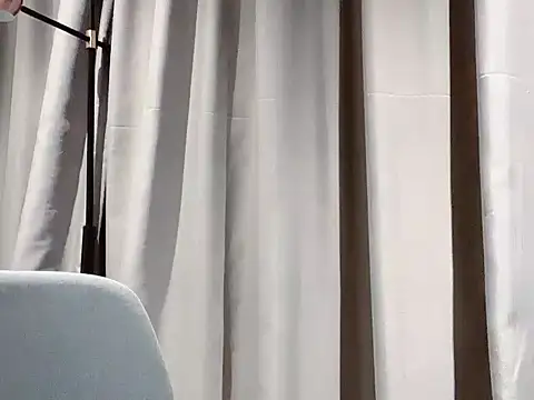 Snapshot of Mia-77 chatting on March 8, 10:22 am Mia-77 online show from March 8, 10:22 am