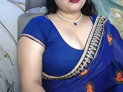 Snapshot of seetatiwari chatting on May 29, 5:55 pm seetatiwari online show from May 29, 5:55 pm
