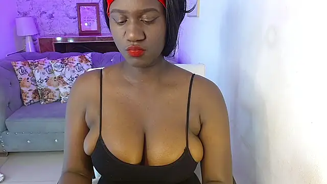 Snapshot of shanntall_tk chatting on February 19, 12:22 pm shanntall tk online show from February 19, 12:22 pm
