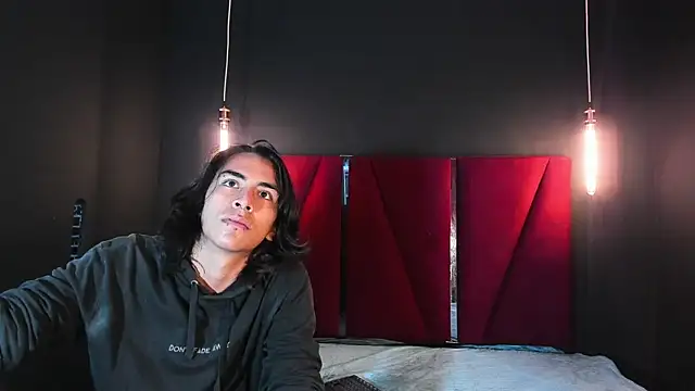 ParanoidTemptaion  online show from February 25, 12:45 pm