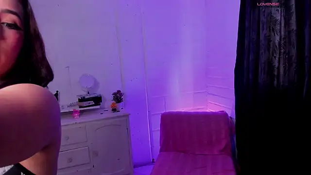 Nyx Blackmoon online show from April 15, 2:46 pm