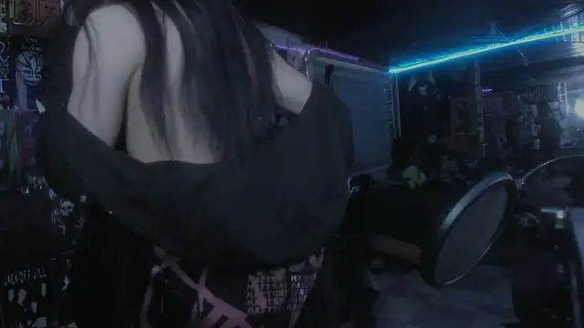 Snapshot of rotten_dreams chatting on March 9, 4:00 pm rotten dreams online show from March 9, 4:00 pm