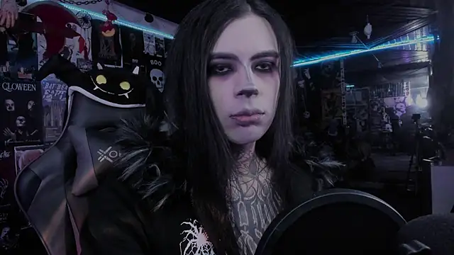 Snapshot of rotten_dreams chatting on September 23, 5:05 pm rotten dreams online show from September 23, 5:05 pm