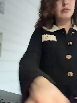 MollyBer online show from April 10, 4:55 pm