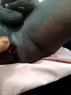 LeandroRibeiroBR online show from February 21, 10:00 pm