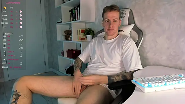 jaffersonlouis online show from March 19, 6:34 pm