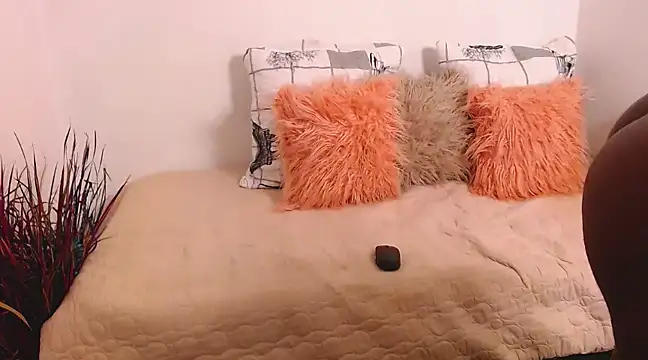 Snapshot of victora3 chatting on March 16, 1:38 am victora3 online show from March 16, 1:38 am